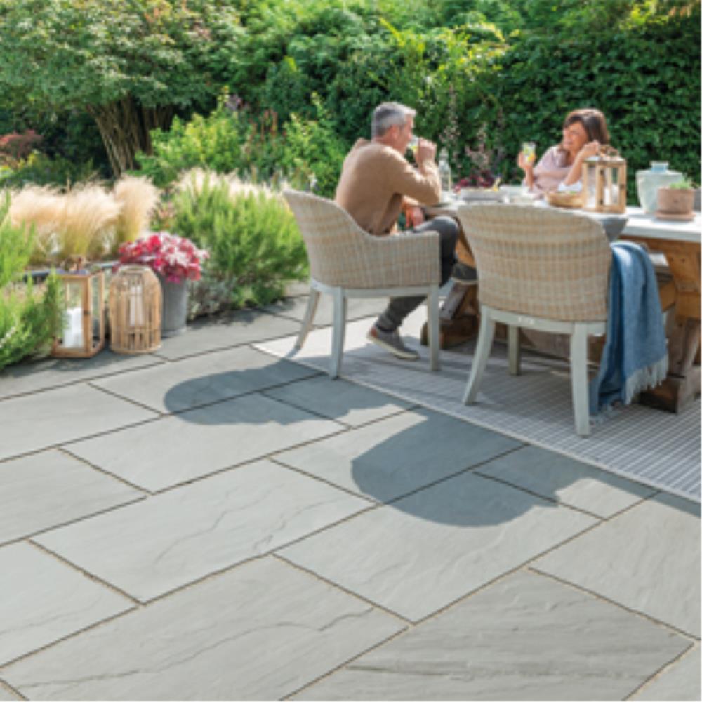 Porcelain-and-Sandstone-Paving